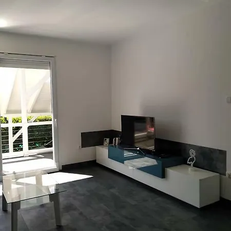 White Apartman Apartmán